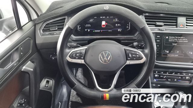 Volkswagen Tiguan 2023 — photo 21