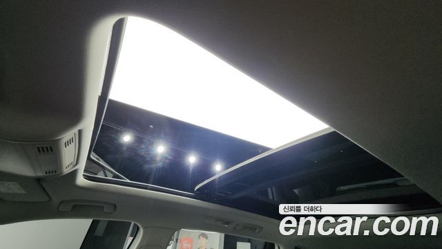 Volkswagen Tiguan 2023 — photo 25