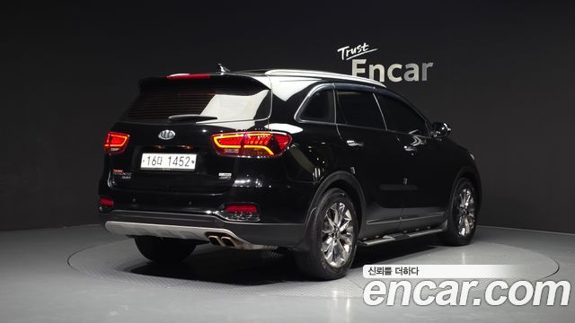 Kia Sorento 2018 — photo 2