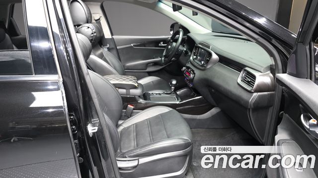Kia Sorento 2018 — photo 11