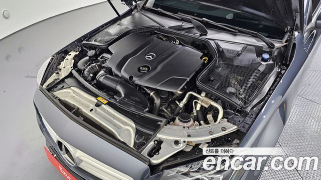 Mercedes-Benz C-Class 2016 — photo 6