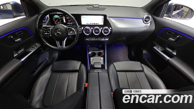 Mercedes-Benz GLA-Class 2021 — photo 6