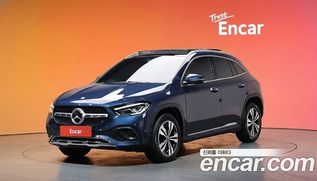 Mercedes-Benz GLA-Class 2021 — photo 20