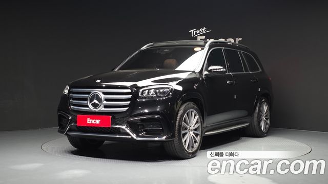Mercedes-Benz GLS-Class 2025 — photo 1