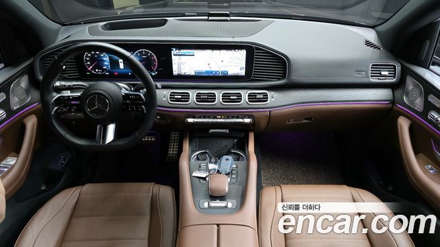 Mercedes-Benz GLS-Class 2025 — photo 10