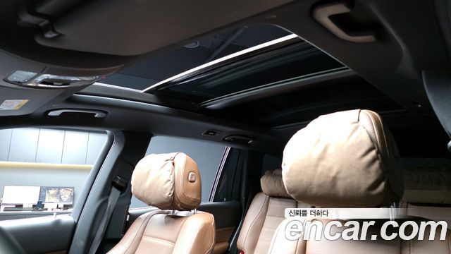 Mercedes-Benz GLS-Class 2025 — photo 24