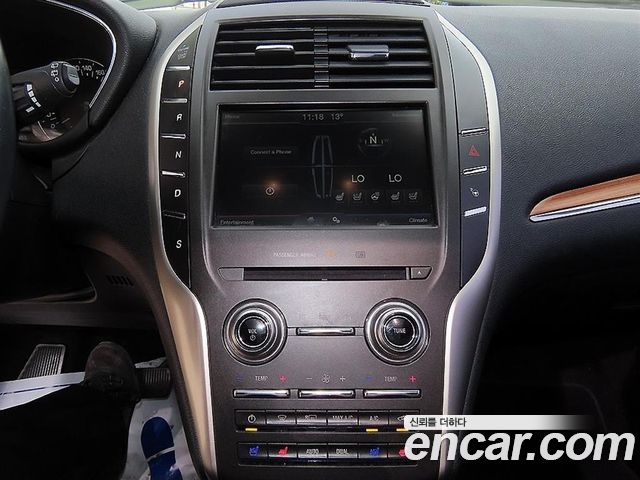 Lincoln MKC 2016 — photo 12