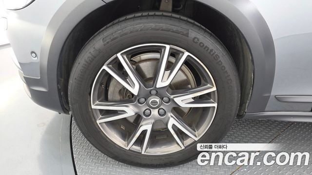 Volvo V90 2018 — photo 5