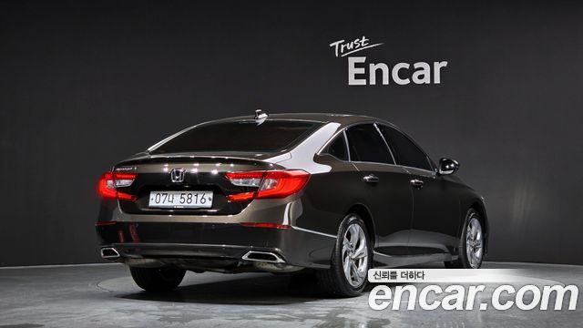 Honda Accord 2019 — photo 2