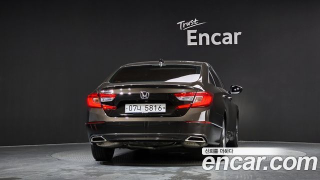 Honda Accord 2019 — photo 4