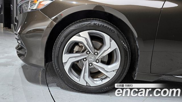 Honda Accord 2019 — photo 5