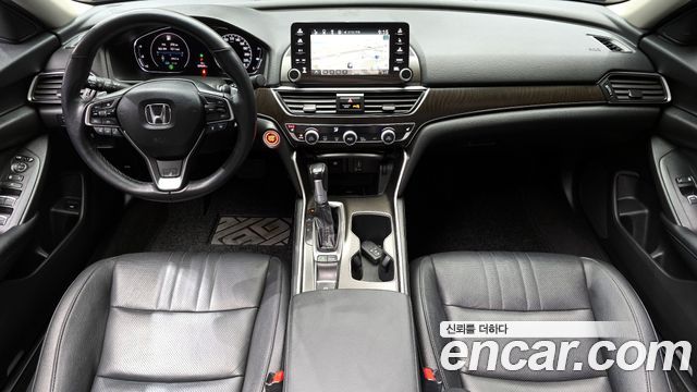 Honda Accord 2019 — photo 7