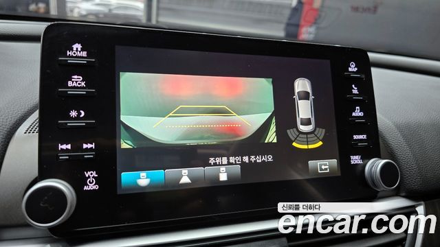 Honda Accord 2019 — photo 16