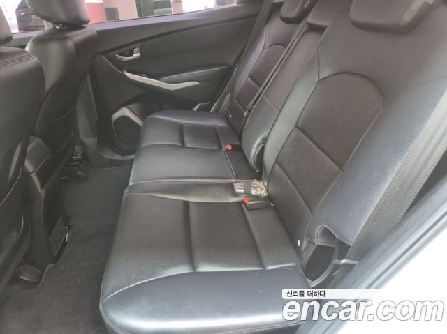 KG Mobility KORANDO 2017 — photo 13