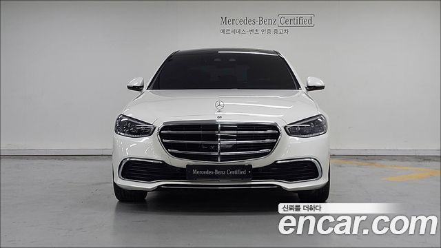 Mercedes-Benz S-Class 2023 — photo 3