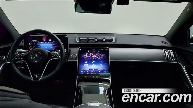 Mercedes-Benz S-Class 2023 — photo 7