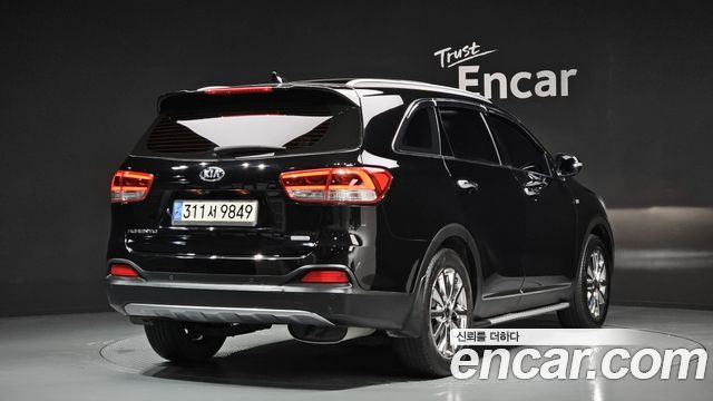 Kia Sorento 2016 — photo 2
