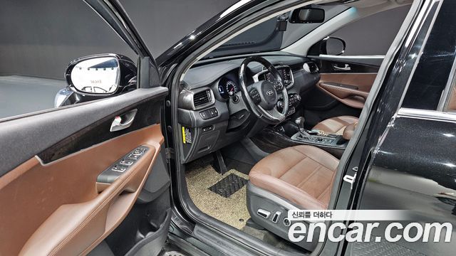 Kia Sorento 2016 — photo 17