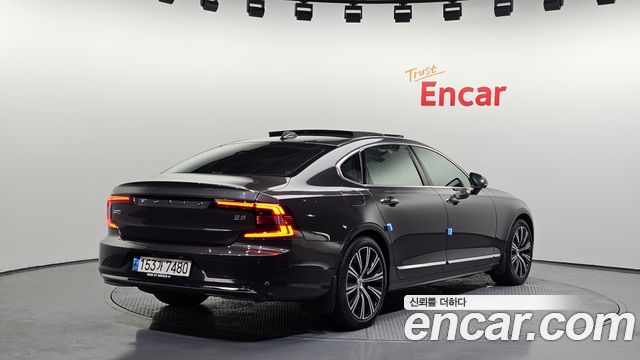Volvo S90 2023 — photo 2