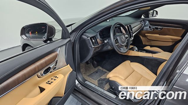 Volvo S90 2023 — photo 13