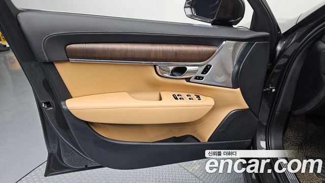 Volvo S90 2023 — photo 14