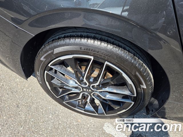 Kia K5 2021 — photo 17