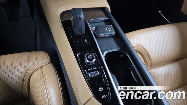 Volvo V90 2021 — photo 12