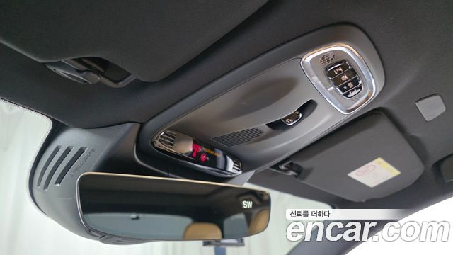 Volvo V90 2021 — photo 24