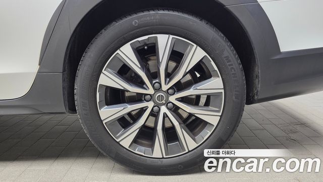 Volvo V90 2021 — photo 7