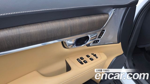 Volvo V90 2021 — photo 14