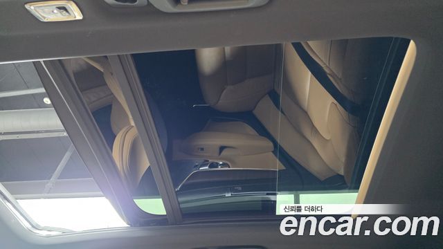 Volvo V90 2021 — photo 16