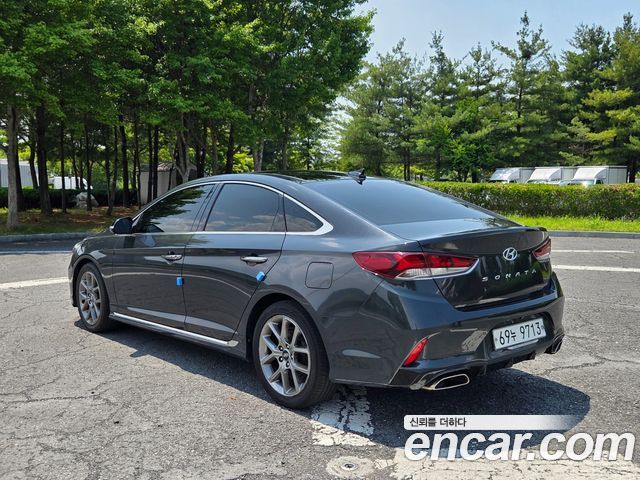 Hyundai Sonata 2018 — photo 3