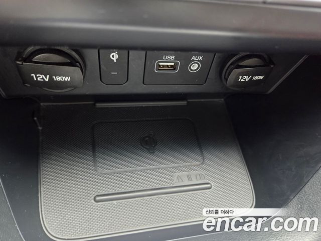 Hyundai Sonata 2018 — photo 17