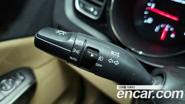 Kia Canival 2019 — photo 35