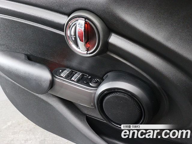 Mini Cooper 2016 — photo 14