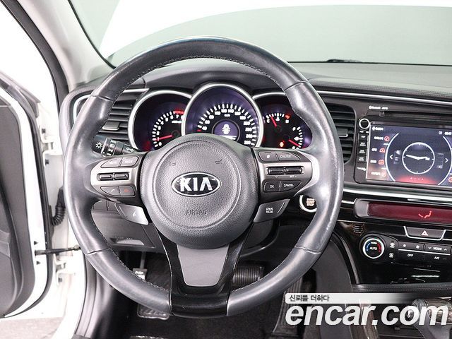 Kia K5 2015 — photo 14
