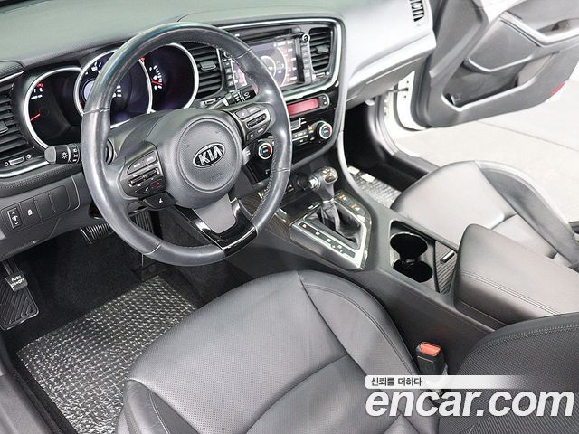 Kia K5 2015 — photo 16