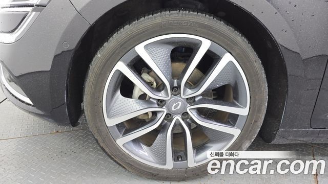 Renault Korea SM6 2016 — photo 5