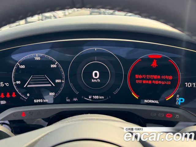 Porsche Taycan 2024 — photo 8