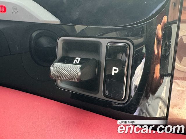 Porsche Taycan 2024 — photo 9