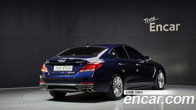 Genesis G70 2019 — photo 2