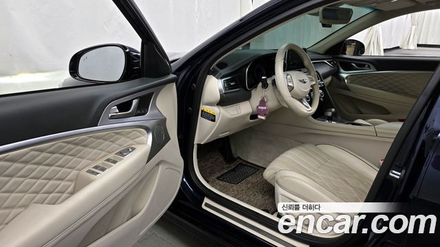 Genesis G70 2019 — photo 10