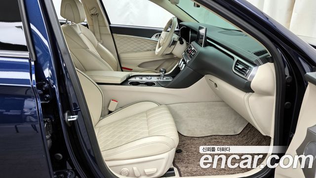 Genesis G70 2019 — photo 11