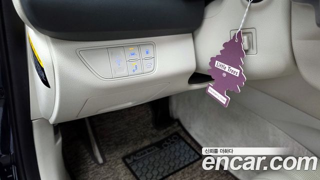 Genesis G70 2019 — photo 18