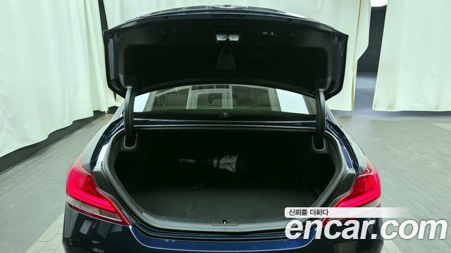 Genesis G70 2019 — photo 20