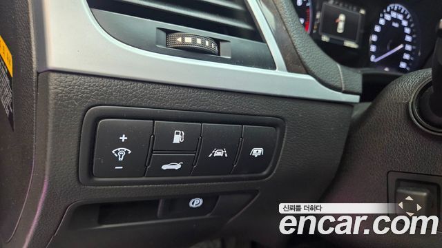 Hyundai Genesis 2015 — photo 9