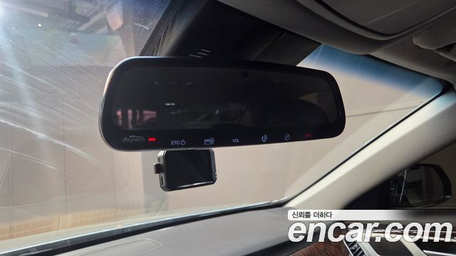Hyundai Genesis 2015 — photo 17