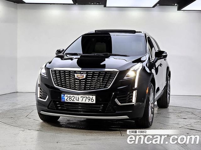 Cadillac XT5 2023 — photo 3