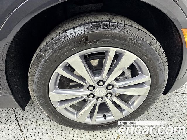 Cadillac XT5 2023 — photo 5