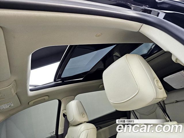 Cadillac XT5 2023 — photo 12